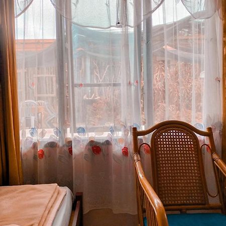 Brussels Homestay Kost Balige Extérieur photo